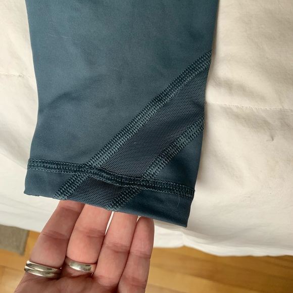 Lululemon Fast and Free Tights - Picture 6 of 16